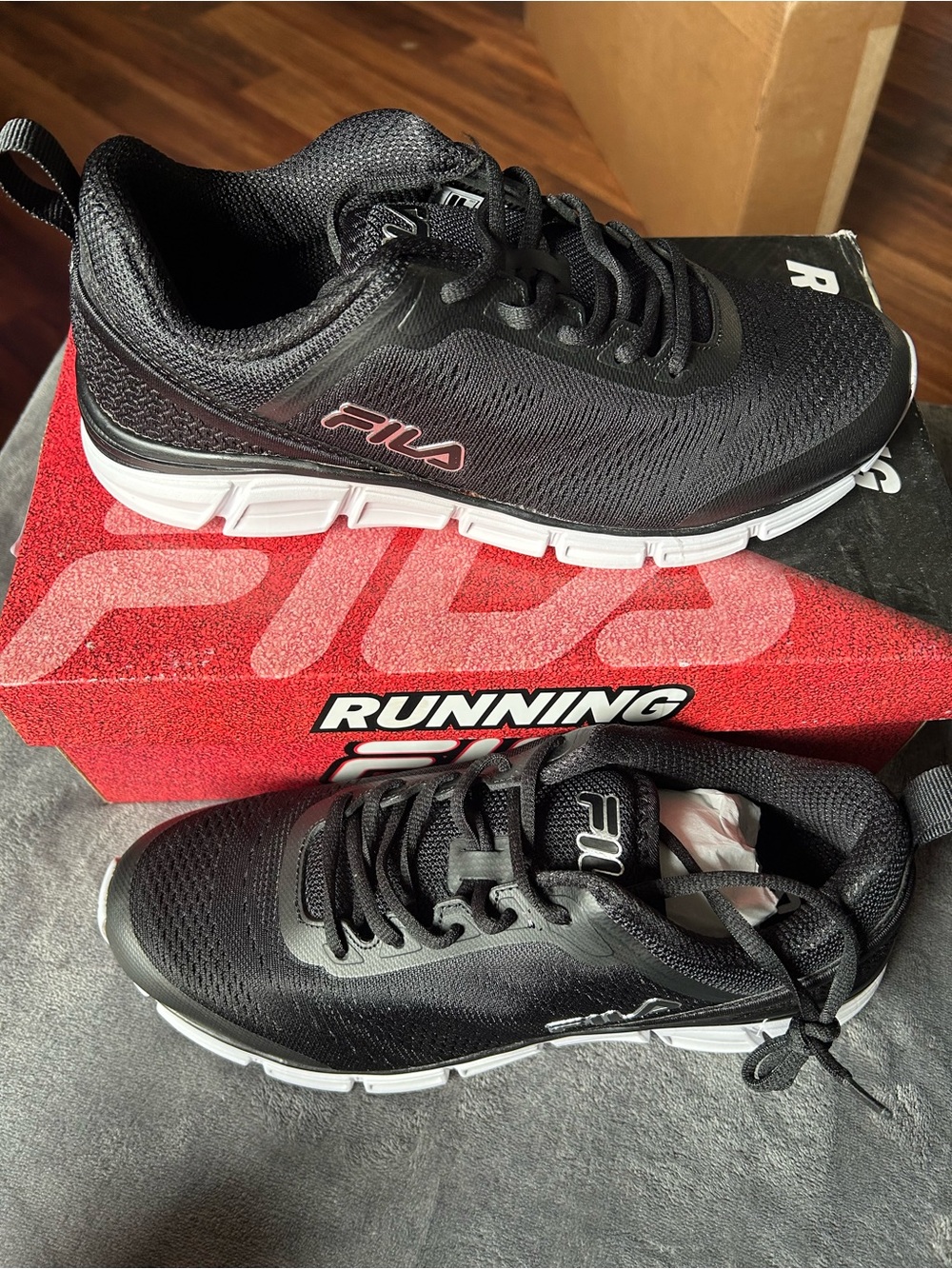 Fila Running Shoes
